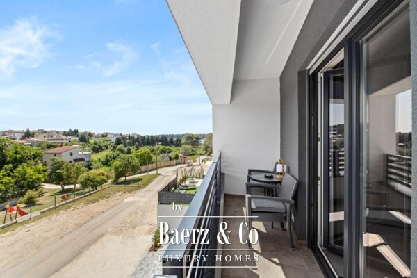 photo 27 Medulin, luxury villa with three apartments, sea view and pool, near beach