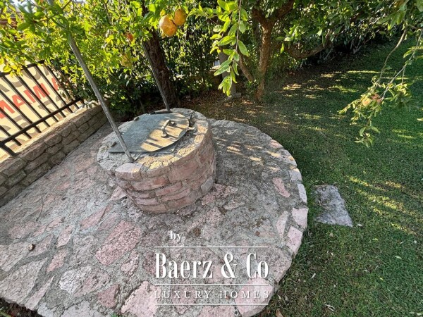 photo 7 Villa in Herceg Novi Near the Yacht Marina