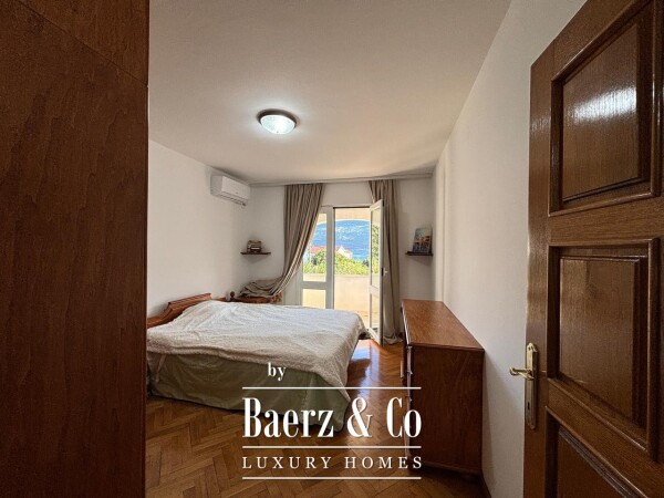 photo 12 Villa in Herceg Novi Near the Yacht Marina