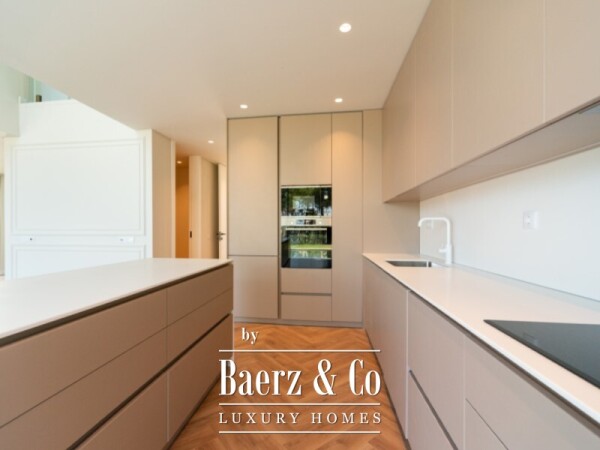 photo 21 Brand-New Contemporary Villa in São João das Lampas, Close to the Beach